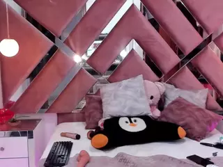 georgie-latino's Live Sex Cam Show