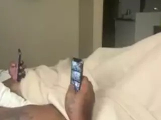 HerHiminlove's Live Sex Cam Show