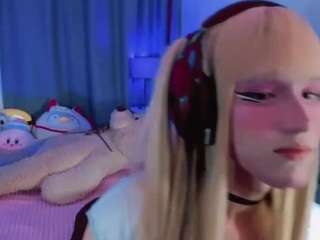 mystic-kitty Live Webcam on CamSoda