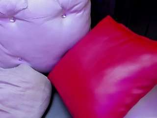 sarahagen's CamSoda show and profile