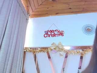 dafnequeen's CamSoda show and profile