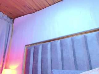 naiax live cam profile