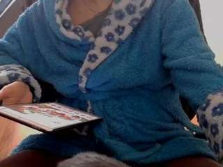 sunny-girl18's CamSoda show and profile