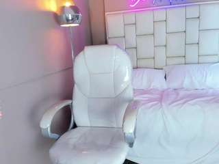 violettharous webcam