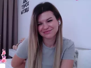 Asti757's Live Sex Cam Show