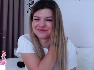 Asti757's Live Sex Cam Show