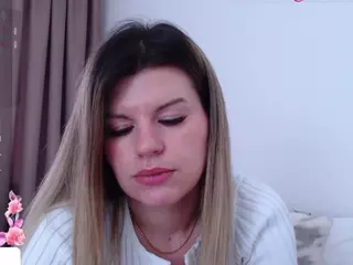 Asti757's Live Sex Cam Show