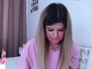 Asti757's Live Sex Cam Show