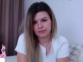 Asti757's Live Sex Cam Show