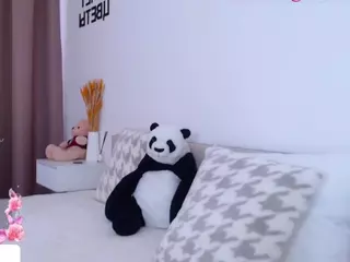 Asti757's Live Sex Cam Show