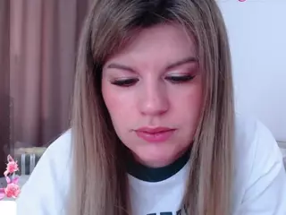 Asti757's Live Sex Cam Show