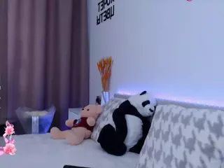 Asti757's Live Sex Cam Show