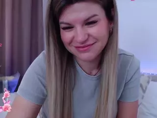 Asti757's Live Sex Cam Show