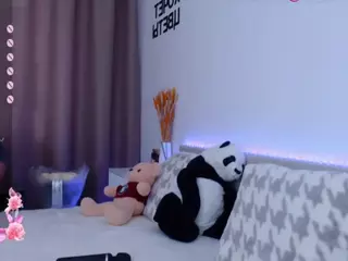 Asti757's Live Sex Cam Show