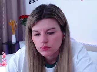 Asti757's Live Sex Cam Show