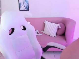  magic-mia-blue chat room