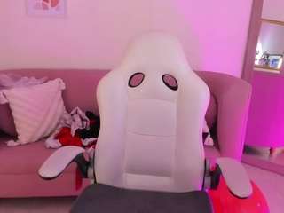 magic-mia-blue's CamSoda show and profile