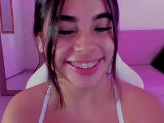 magic-mia-blue live webcam show