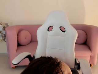 magic-mia-blue's live room