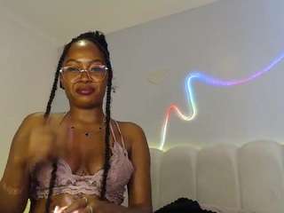 nastybree Live Webcam on CamSoda