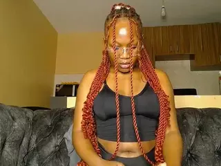 Queen-bree's Live Sex Cam Show