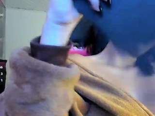 Anilylovely live cam preview