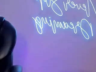 AntonellaHansX's Live Sex Cam Show