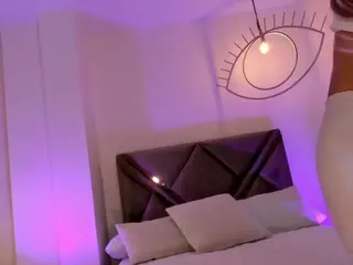 AntonellaHansX's Live Sex Cam Show