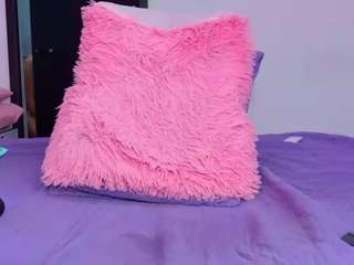 mg-celeste's CamSoda show and profile