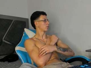 oliverthompson01 Sex Cam Show