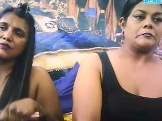 indiancherrypie webcam