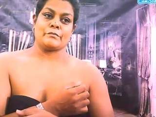 indiancherrypie's CamSoda show and profile