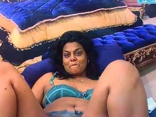 indiancherrypie's CamSoda show and profile