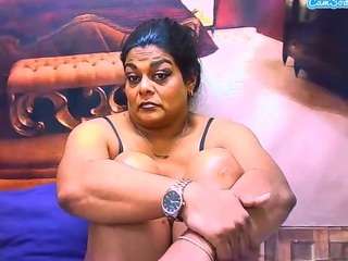 IndianCherryPie live webcam show