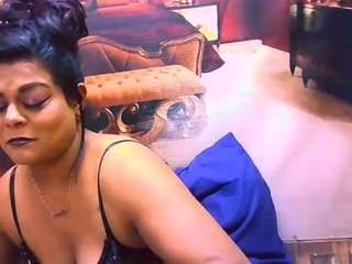 IndianCherryPie live webcam show