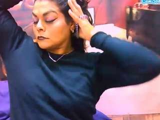IndianCherryPie live webcam show