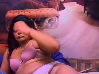 IndianCherryPie live webcam show