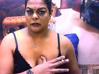 IndianCherryPie live webcam show