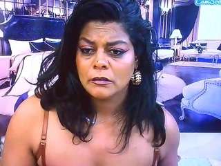 IndianCherryPie live cam preview
