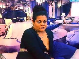 IndianCherryPie live cam preview