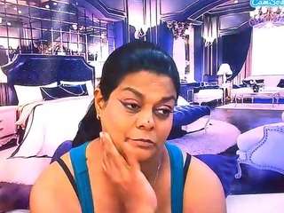 IndianCherryPie live cam preview