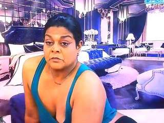 IndianCherryPie live cam preview