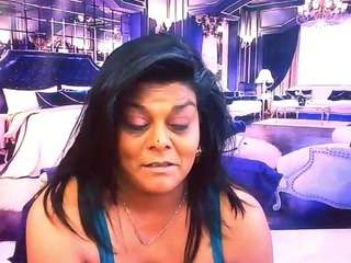 IndianCherryPie live cam preview