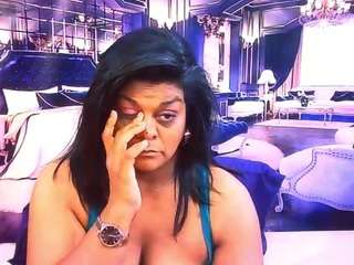 IndianCherryPie live cam preview