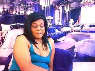IndianCherryPie live cam preview