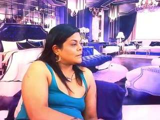 IndianCherryPie live cam preview