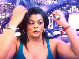 IndianCherryPie live cam preview