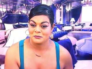 IndianCherryPie live cam preview
