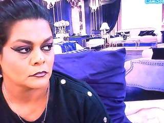 IndianCherryPie live cam preview