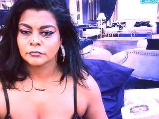 IndianCherryPie live cam preview